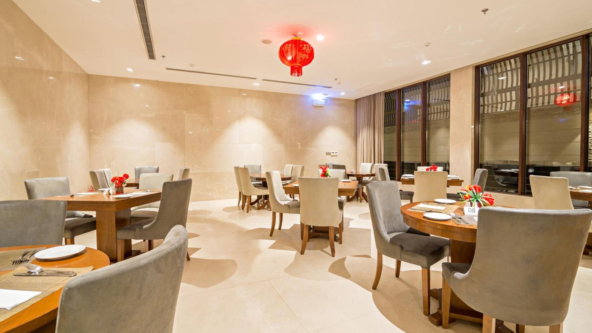 ג'דה Jiwar Almasi Hotel מראה חיצוני תמונה