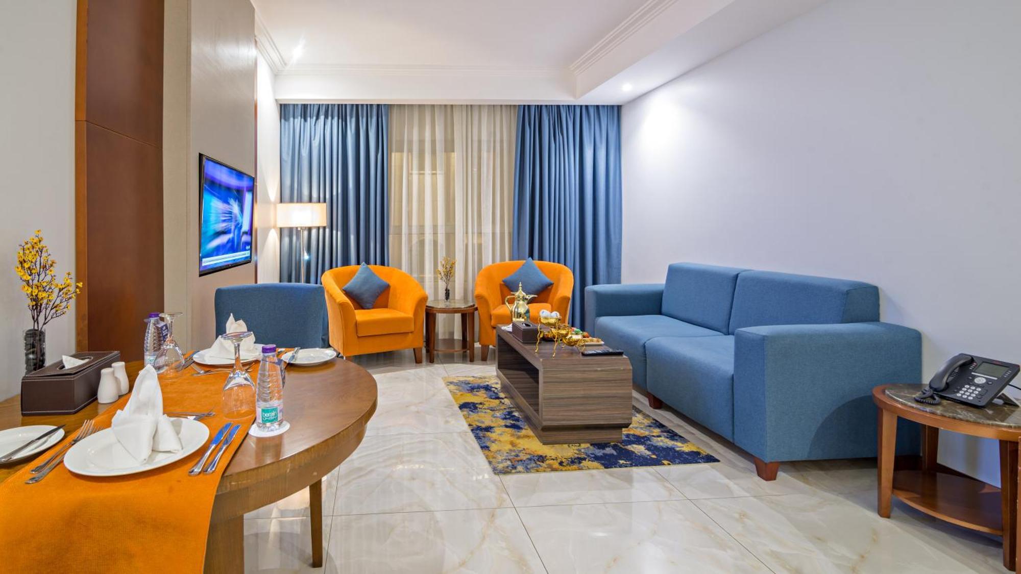 ג'דה Jiwar Almasi Hotel מראה חיצוני תמונה