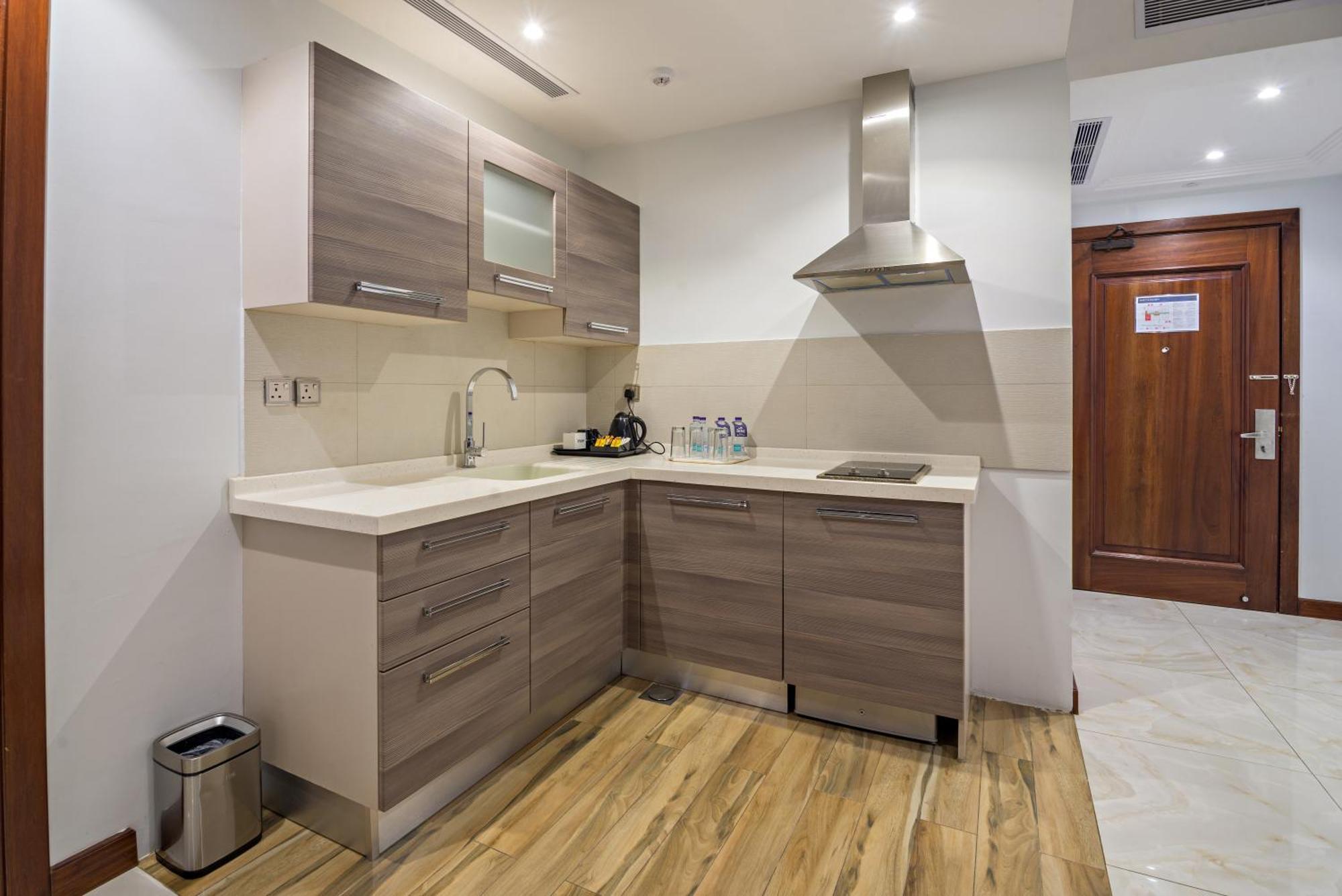 ג'דה Jiwar Almasi Hotel מראה חיצוני תמונה